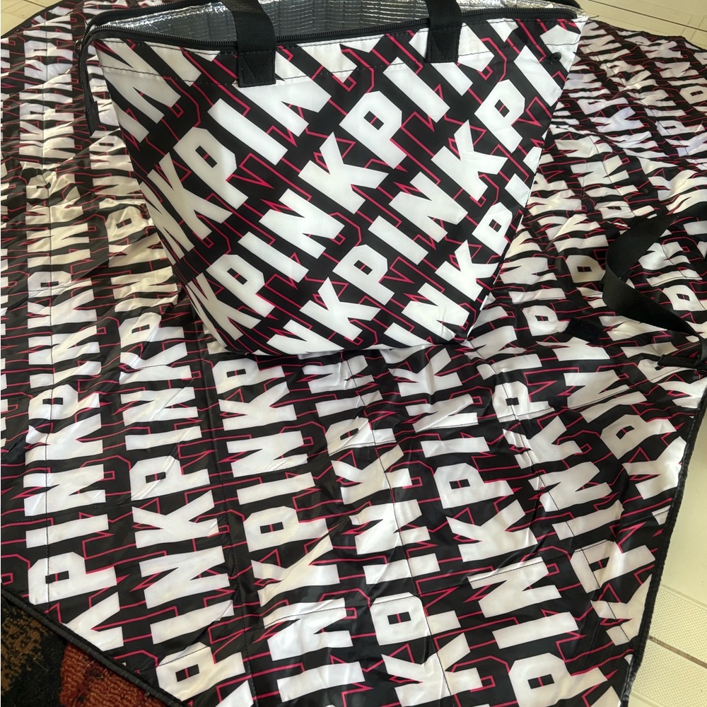 Victoria's Secret PINK Tote Bag AND Picnic Beach Blanket